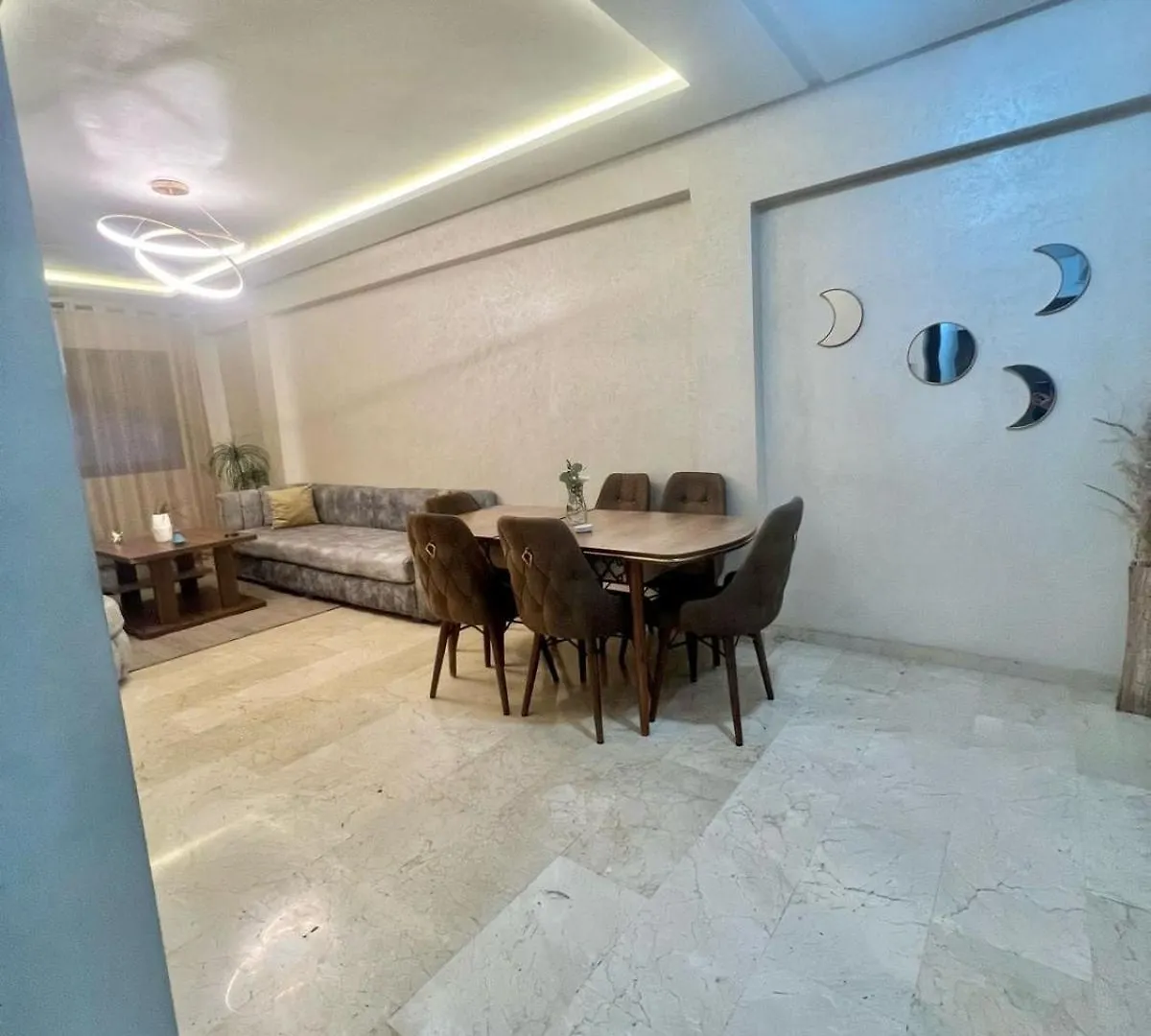 Apartment Appartement Centrale Moderne Avec Piscine Hivernage Gueliz Marrakesh