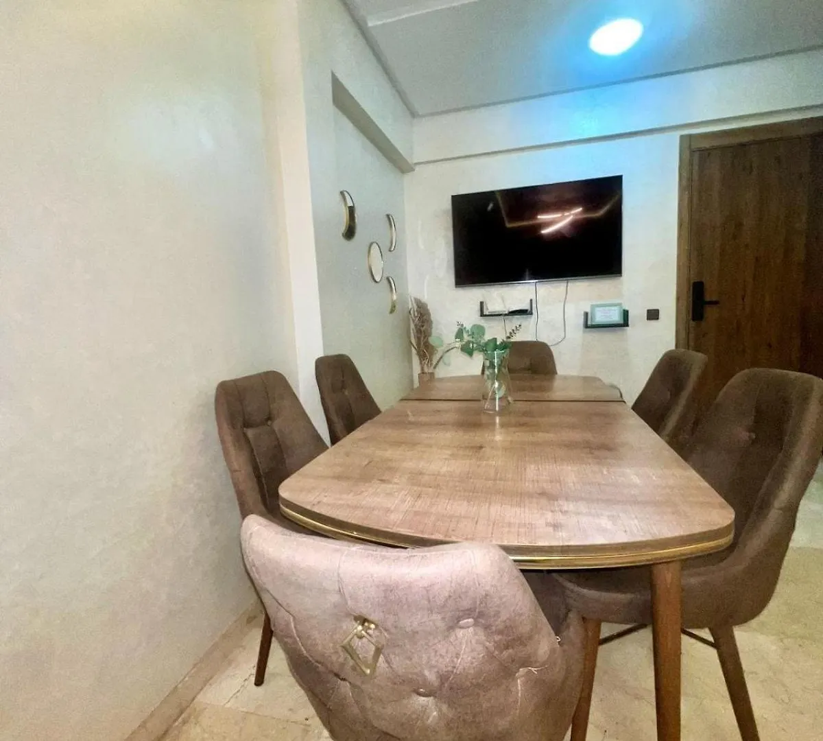 Apartment Appartement Centrale Moderne Avec Piscine Hivernage Gueliz Marrakesh