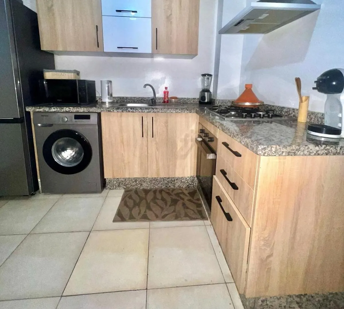 Appartement Centrale Moderne Avec Piscine Hivernage Gueliz 마라케시 아파트